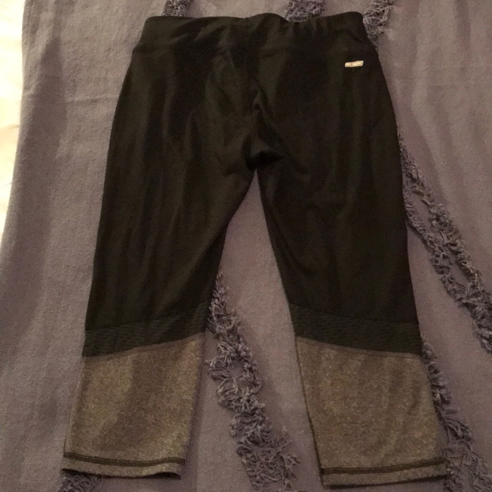 Danskin Now cropped legging